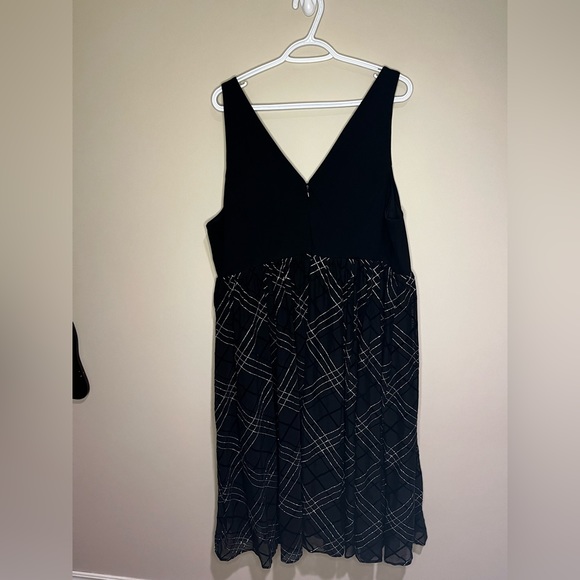 NWT Black dress with silver sparkle detail - Picture 2 of 3